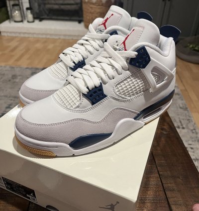 Nike Sb Jordan 4 Navy