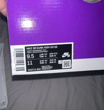 Supreme Nike Dunk High Sb