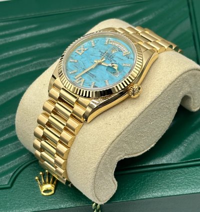 Rolex Day-date 36 Turquoise Diamond Dial Yellow Gold President