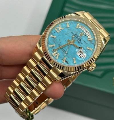 Rolex Day-date 36 Turquoise Diamond Dial Yellow Gold President
