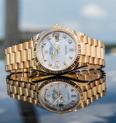 Rolex Day-date 36 Unworn 2023 Day-date 36mm Mother Of Pearl 128238
