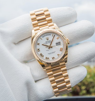 Rolex Day-date 36 Unworn 2023 Day-date 36mm White Roman Dial 128238