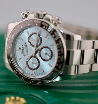Rolex Daytona 2024 Daytona Platinum Ice Blue Baton Open Case Back 126506