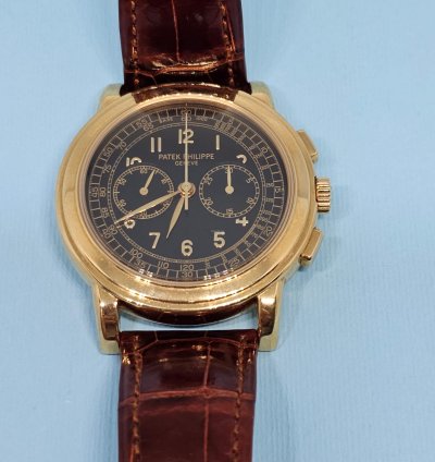 Patek Philippe Chronograph 5070j Yellow Gold With Extract Never Polished