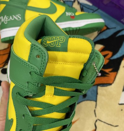 Supreme Nike Sb Dunk High Brazil