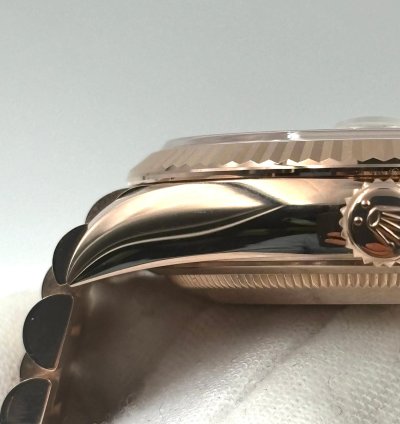 Rolex Day-date 36 Unworn Day-date 36mm White Roman Dial Rose Gold Bracelet 128235 Box Papers 2024