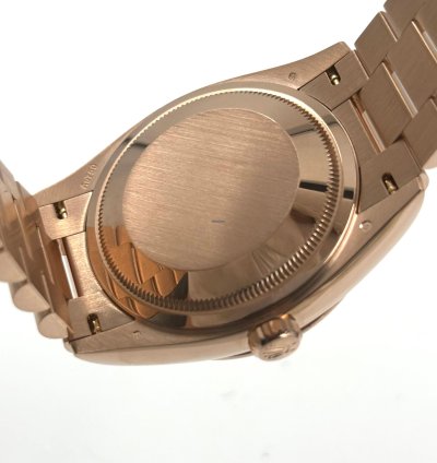 Rolex Day-date 36 Unworn Day-date 36mm White Roman Dial Rose Gold Bracelet 128235 Box Papers 2024