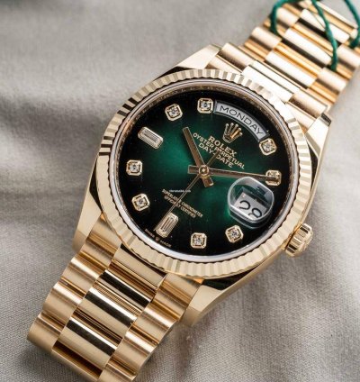 Rolex Day-date 36 Unworn Full Set 128238