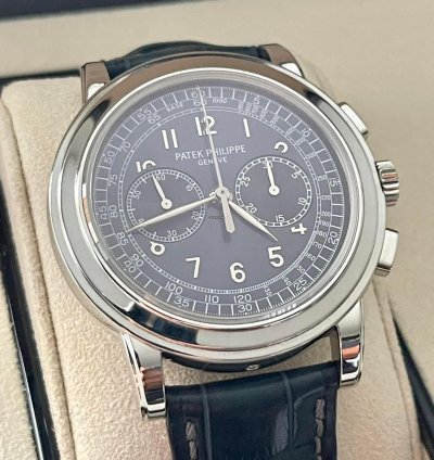 Patek Philippe Chronograph 5070p-001