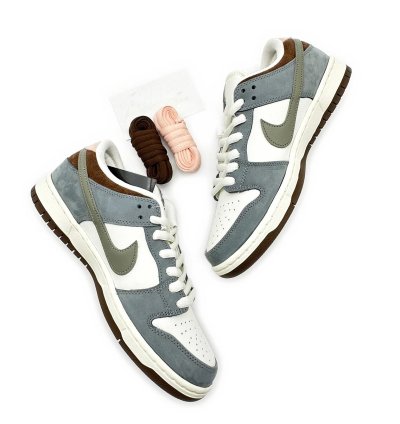 Fq1180-001 Yuto Horigome × Nike Sb Dunk Low Pro Qs Wolf Iron Grey Sail