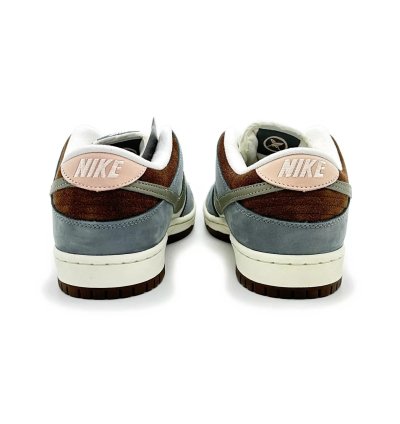 Fq1180-001 Yuto Horigome × Nike Sb Dunk Low Pro Qs Wolf Iron Grey Sail