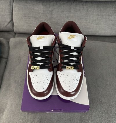 Nike Supreme Sb Dunk Low Stars Barkroot Brown 9us 43eu