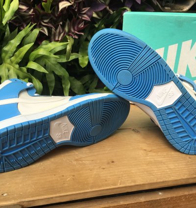 Rare Nike Sb Dunk High Rivalry 2014