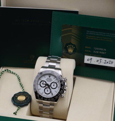 Rolex Daytona 2025 New Daytona Panda White Dial 126500ln New Unworn Full Set