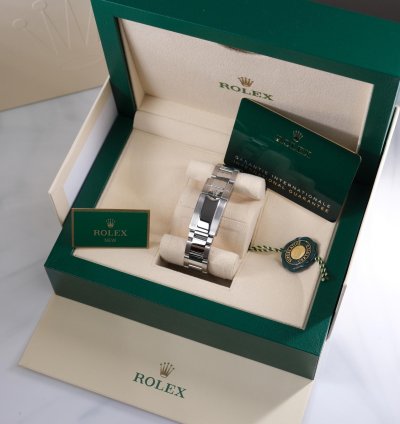 Rolex Daytona 2025 New Unworn - Daytona Cosmograph Panda
