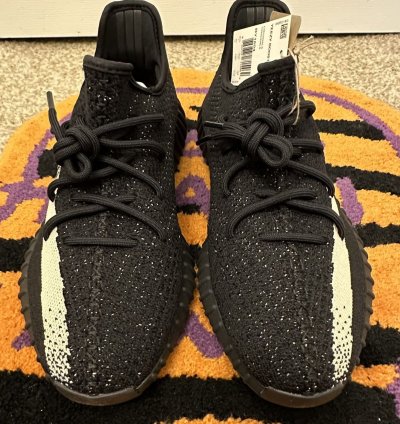 Adidas Yeezy 350 V2 Oreo