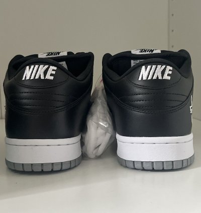 Supreme Nike Sb Dunk Low Jewel Swoosh Silver