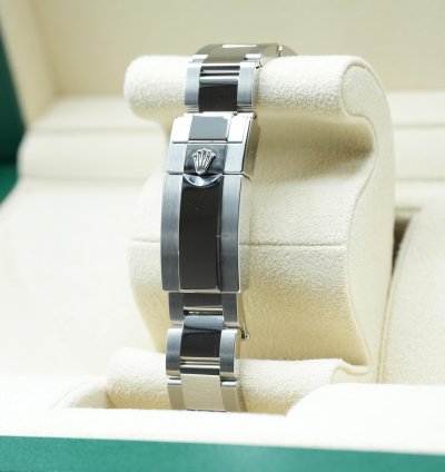 Rolex Daytona 2025 Steel Daytona White Dial Panda New Release Unworn Box Papers 126500ln