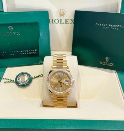 Rolex Day-date 36 Yellow Gold Champagne Diamond Dial Bezel 2024