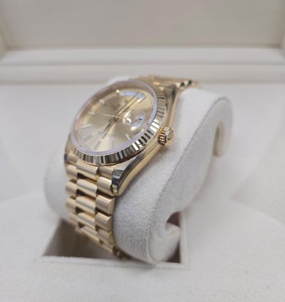 Rolex Day-date 36 Yellow Gold Full Stickers