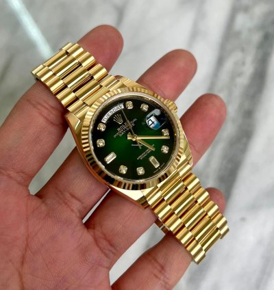 Rolex Day-date 36 Yellow Gold President Green Ombre Diamonds
