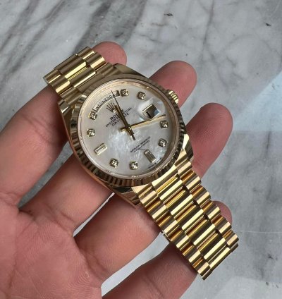 Rolex Day-date 36 Yellow Gold President Mother Of Pearl Diamonds