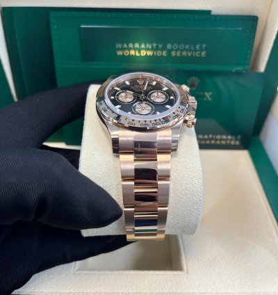Rolex Daytona 40mm 18k Rose Gold Black Index Cosmograph Dial Rose Sub-dials 116505