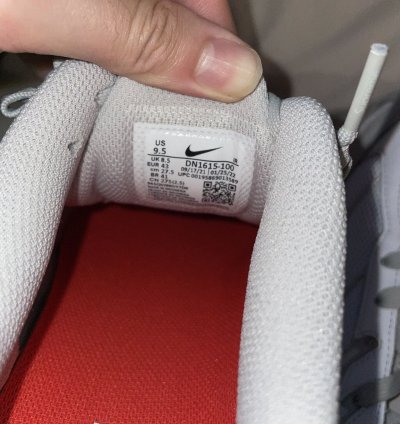Supreme Nike Shox
