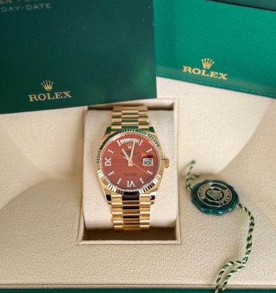 Rolex Day-date 36 Yellow Gold With Carnelian Dial - 128238