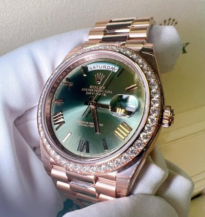 Rolex Day-date 40 2025 New Day-date 40 Everose Gold Olive Green Roman