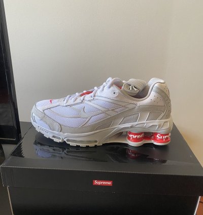Supreme Nike Shox Ride 2