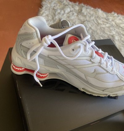 Supreme Nike Shox Ride 2