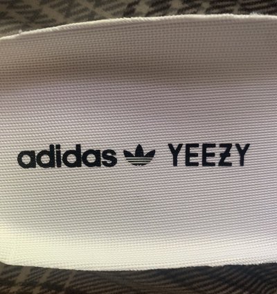 Adidas Yeezy Boost 350 V2 - Zebra 2019