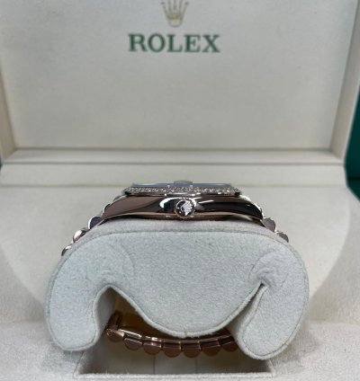 Rolex Day-date 40 rose Gold Eisenkiesel Rbr Diamond Bezel