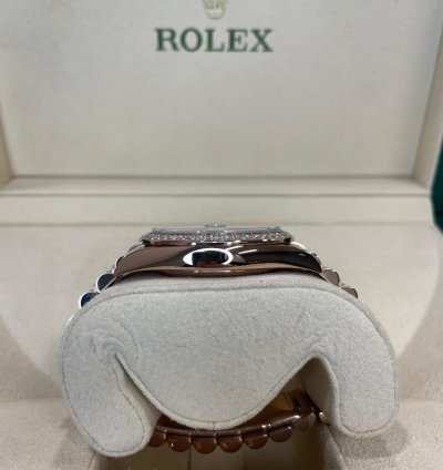 Rolex Day-date 40 rose Gold Eisenkiesel Rbr Diamond Bezel