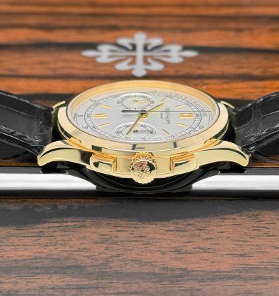 Patek Philippe Chronograph Complications Chronograph 5170j-001