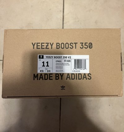 Adidas Yeezy Boost 350 V2 Bred
