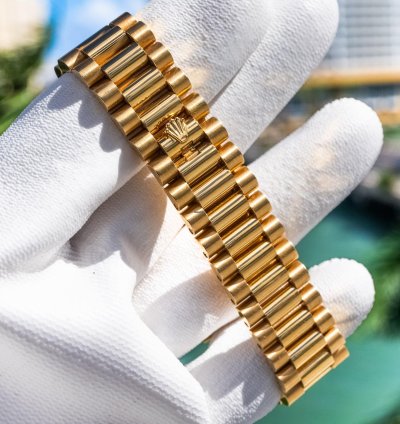 Rolex Day-date 40 2021 Day-date Yellow Gold Baguette 228238a
