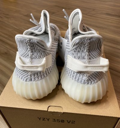Adidas Yeezy Boost 350 V2 New