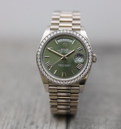 Rolex Day-date 40 2022 Day-date 40mm Olive Green Dial White Gold 228349rbr