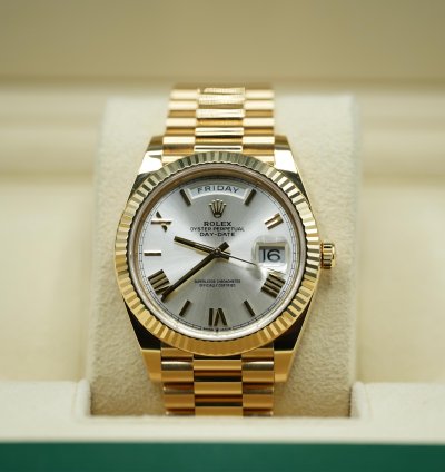 Rolex Day-date 40 2022 Yellow Gold Day-date 40 228238 Silver Roman Dial Unworn Box And Papers