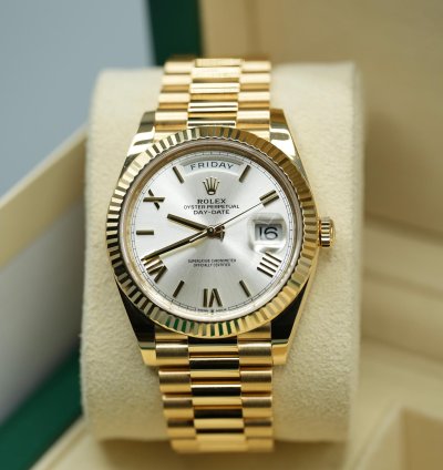Rolex Day-date 40 2022 Yellow Gold Day-date 40 228238 Silver Roman Dial Unworn Box And Papers
