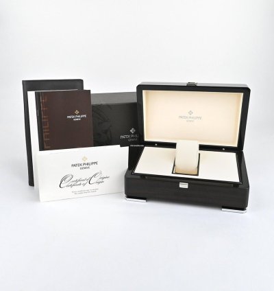 Patek Philippe Chronograph Complications Manual Winding Rose Gold Chronograph Black 35 39mm Box Papers 7071r-010