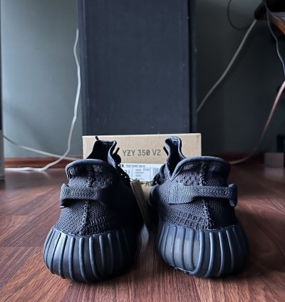 Adidas Yeezy Boost 350 V2 Onyx Size 12 5m Hq4540