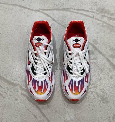 Supreme Nike Zoom Streak Spectrum Plus white