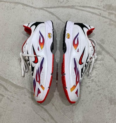 Supreme Nike Zoom Streak Spectrum Plus white