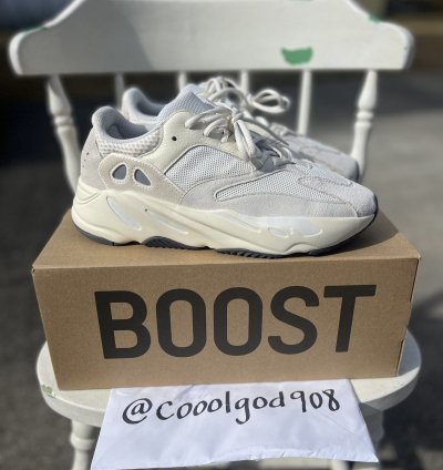 Adidas Yeezy Boost 700 Analog 2019