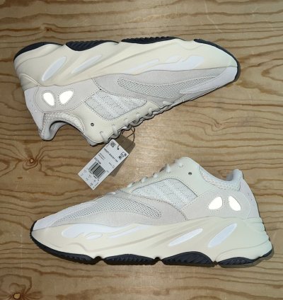 Adidas Yeezy Boost 700 Analog Size 13 New