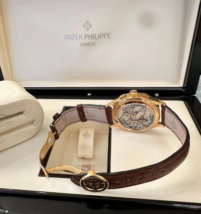 Patek Philippe Chronograph New Full Set
