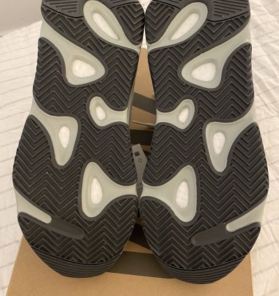Adidas Yeezy Boost 700 Salt Brand New